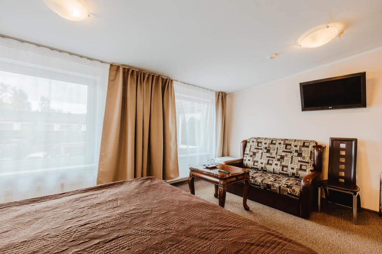 Aleksandri Hotel Tartu Ngoại thất bức ảnh