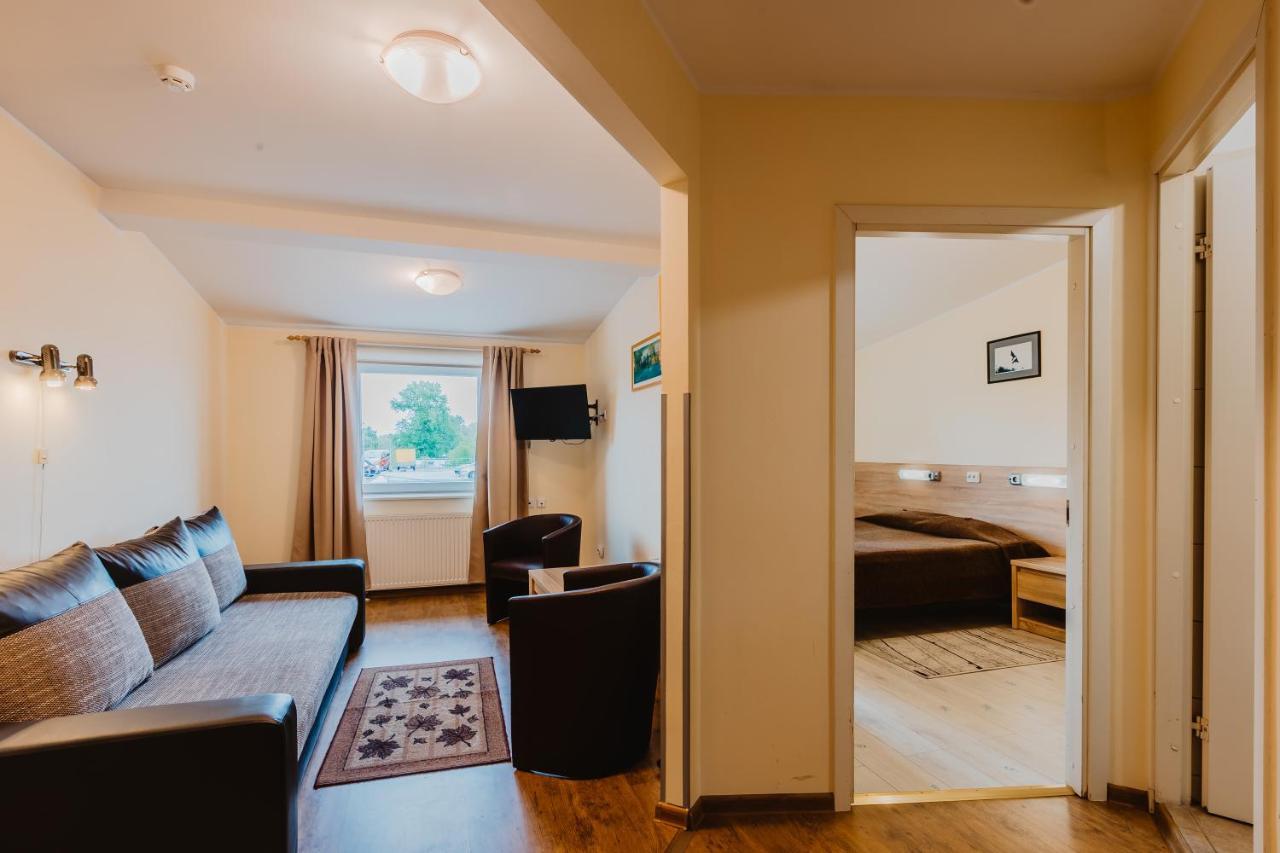 Aleksandri Hotel Tartu Ngoại thất bức ảnh