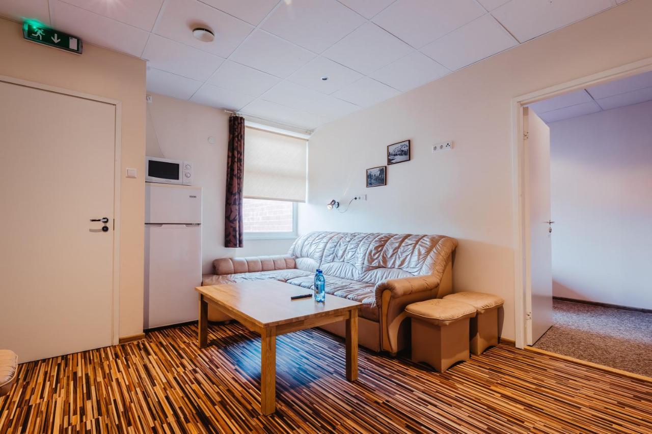 Aleksandri Hotel Tartu Ngoại thất bức ảnh