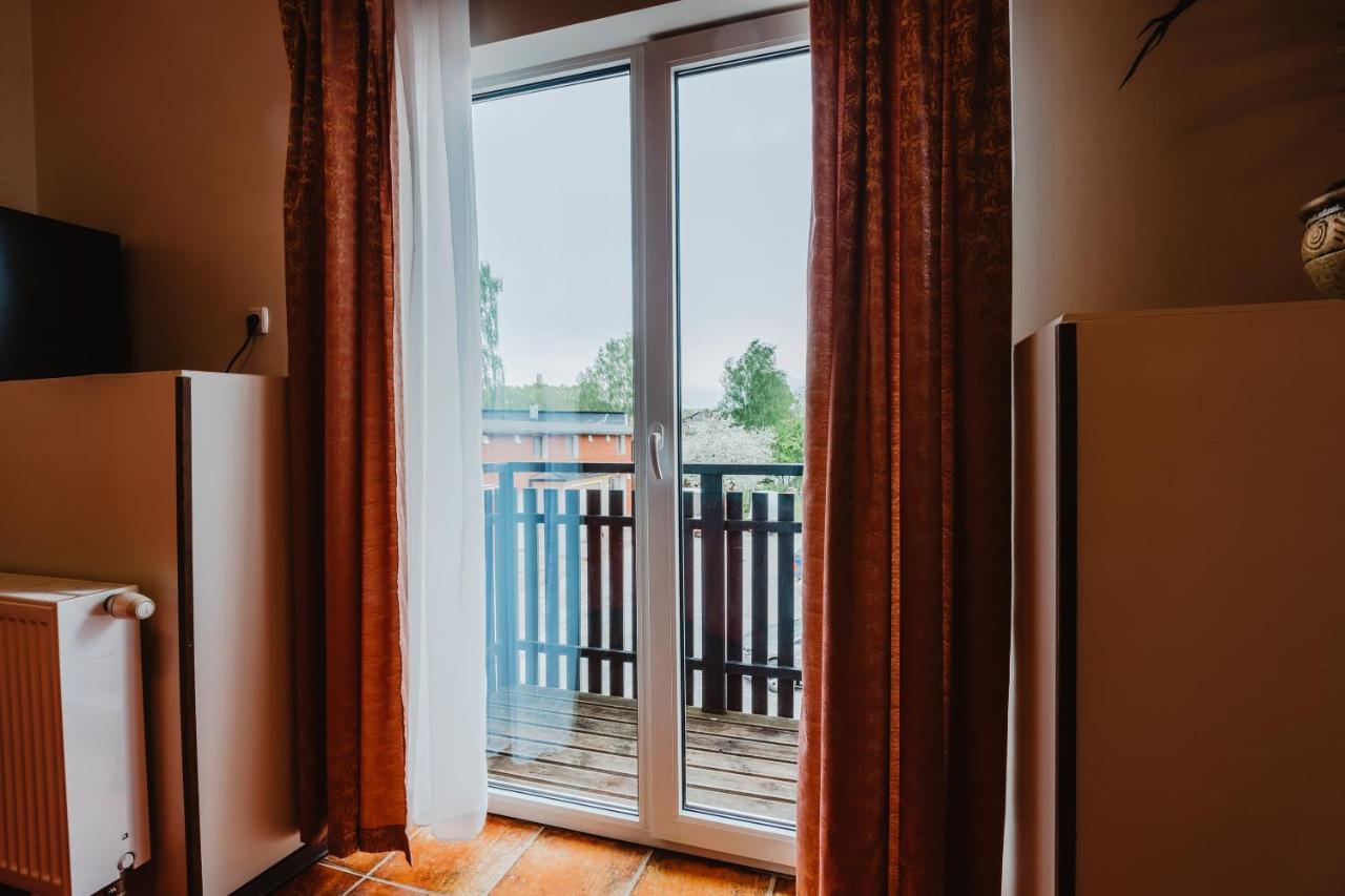 Aleksandri Hotel Tartu Ngoại thất bức ảnh